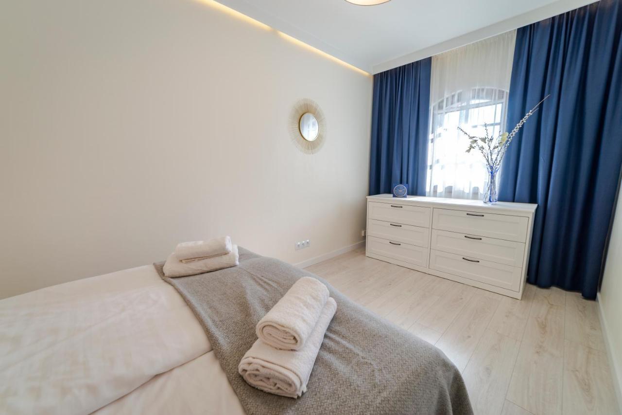 Sloneczna Przystan Apartment *